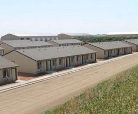 Prairie Suites Motel Віллістон Екстер'єр фото